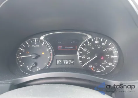 2015 Nissan Pathfinder Sv from USA, damaged, VIN 5N1AR2MN2FC650379